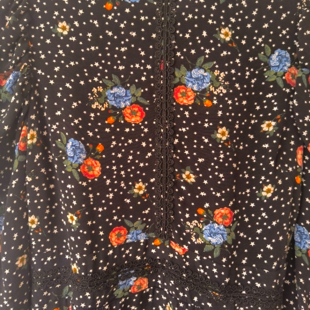 Topshop black stars floral dress size US 6, mini skater lace up black 3/4 sleeve